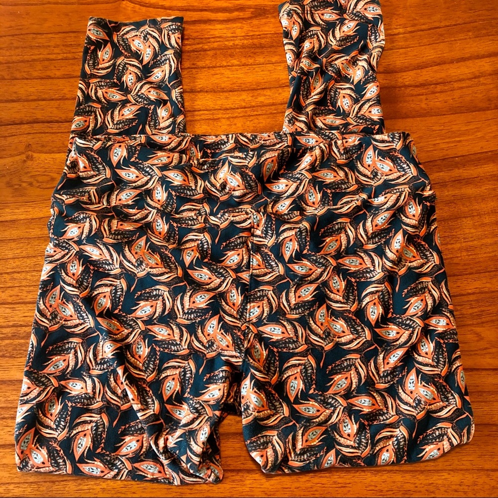 Lularoe Leggings TC Tall & Curvy